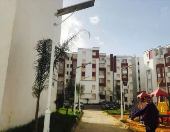 1つのパワーソーラーストリートライトに人気の40W